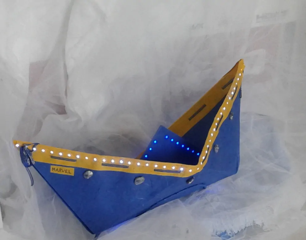 Βάρκα origami - Φωτιστικό led - Image 3
