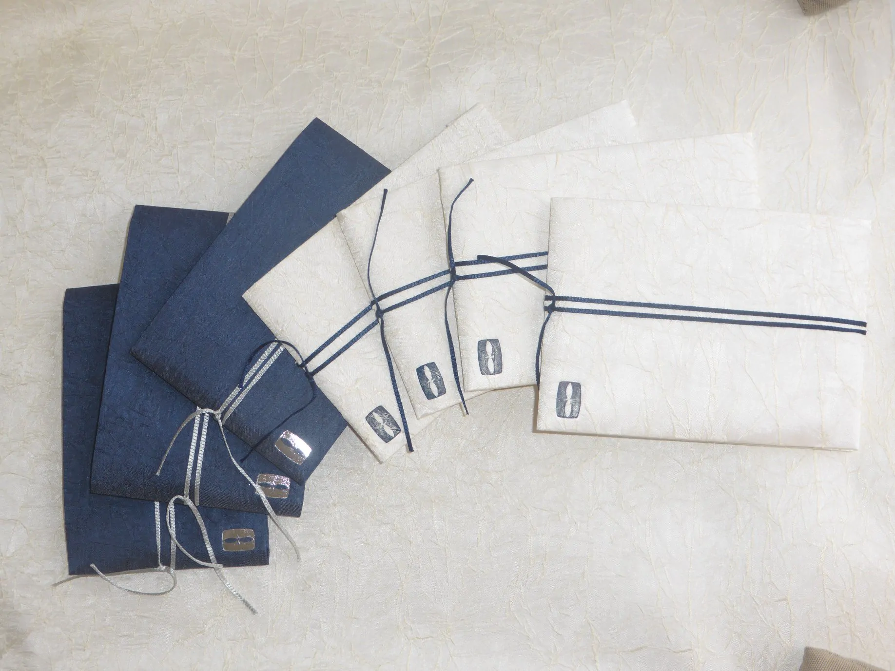 Μεταξωτό portfolio αλληλογραφίας