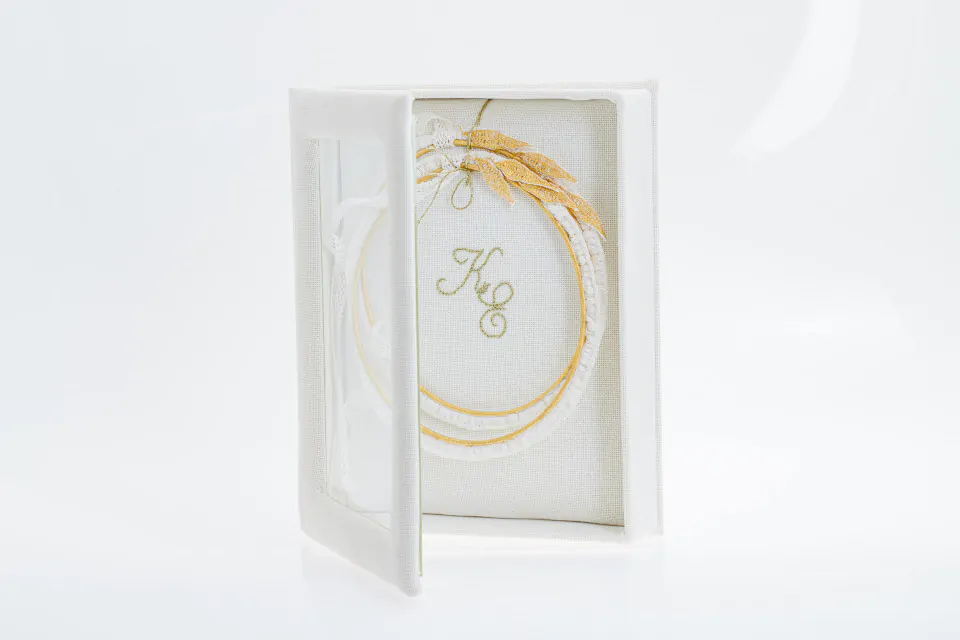 Στέφανα & Στεφανοθήκη "Kleos"