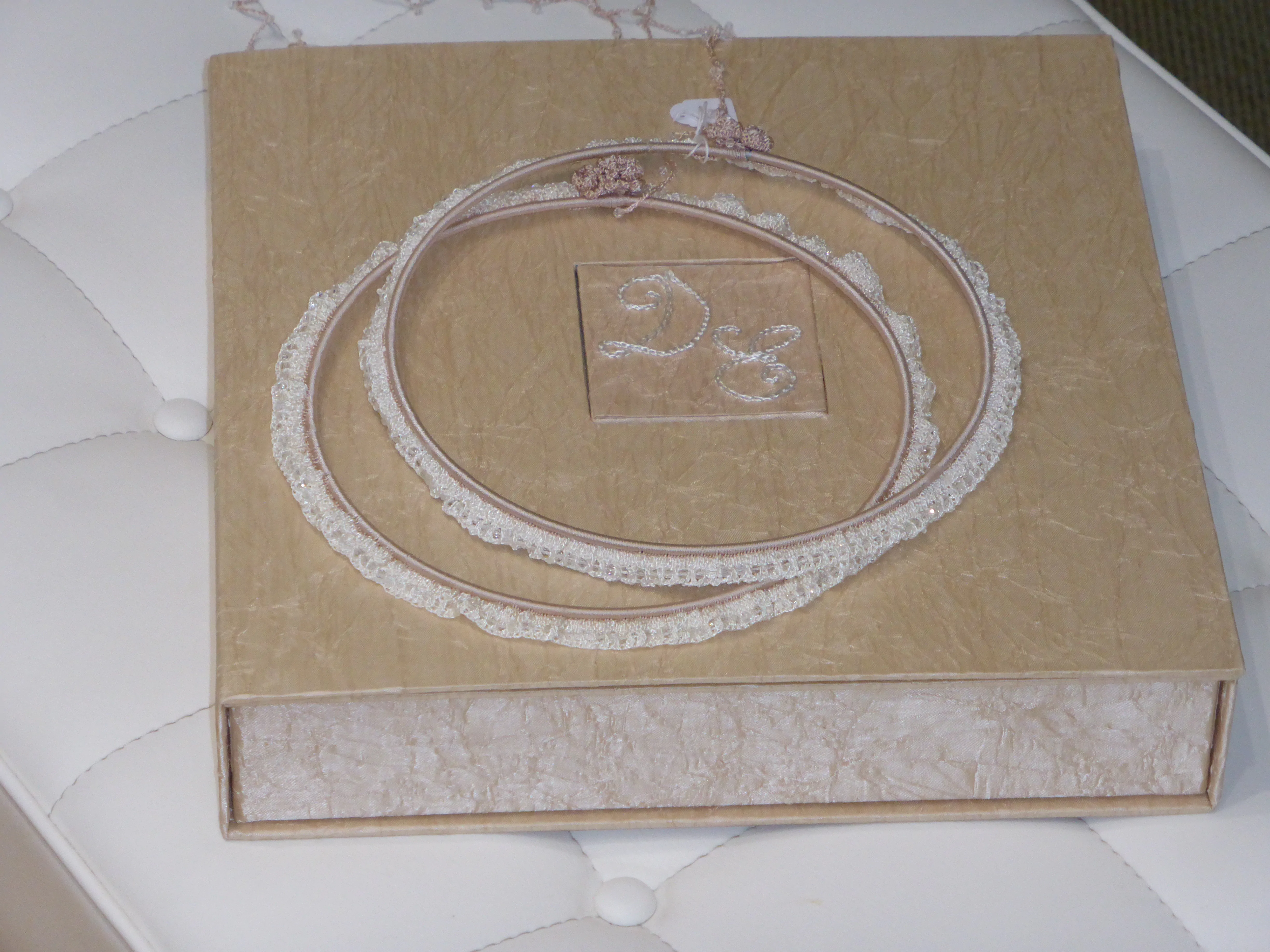 Στέφανα μεταξωτή δαντέλα crème-nude - Image 2