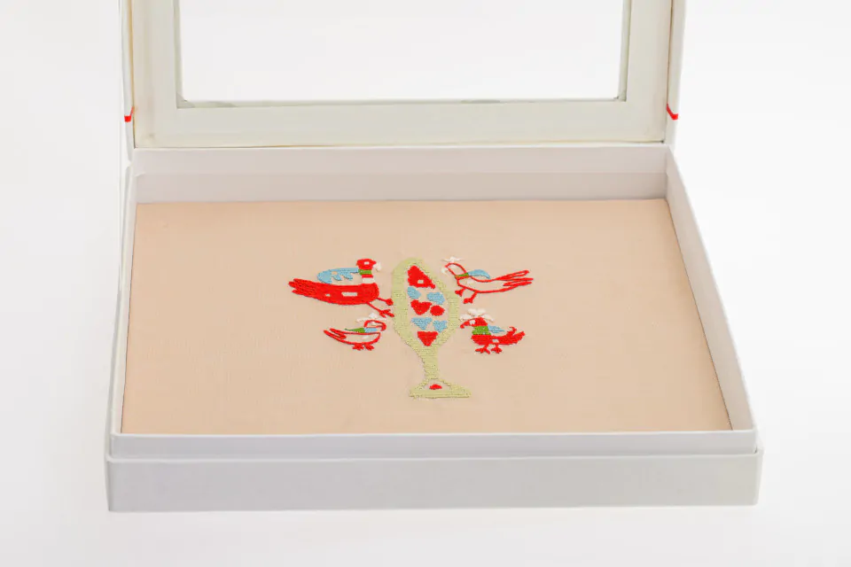 Στεφανοθήκη Παρδοσιακή Κεντητή "Το δέντρο της ζωής" - Image 3